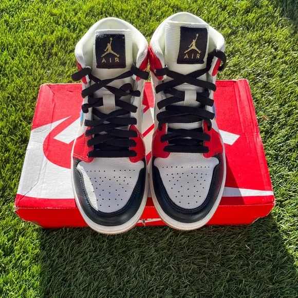 Air Jordan 1 Mid SE Let Her Man - Picture 3 of 4